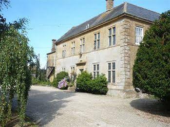 Ash House Hotel Martock ภายนอก รูปภาพ