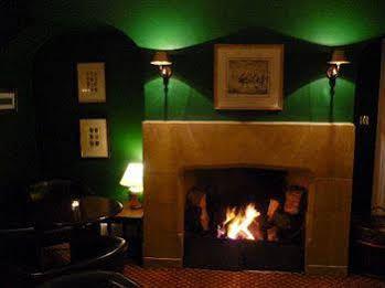 Ash House Hotel Martock ภายนอก รูปภาพ